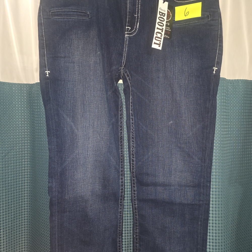 Cowgirl Tuff Women's Boot Cut Jeans - Dark Blue